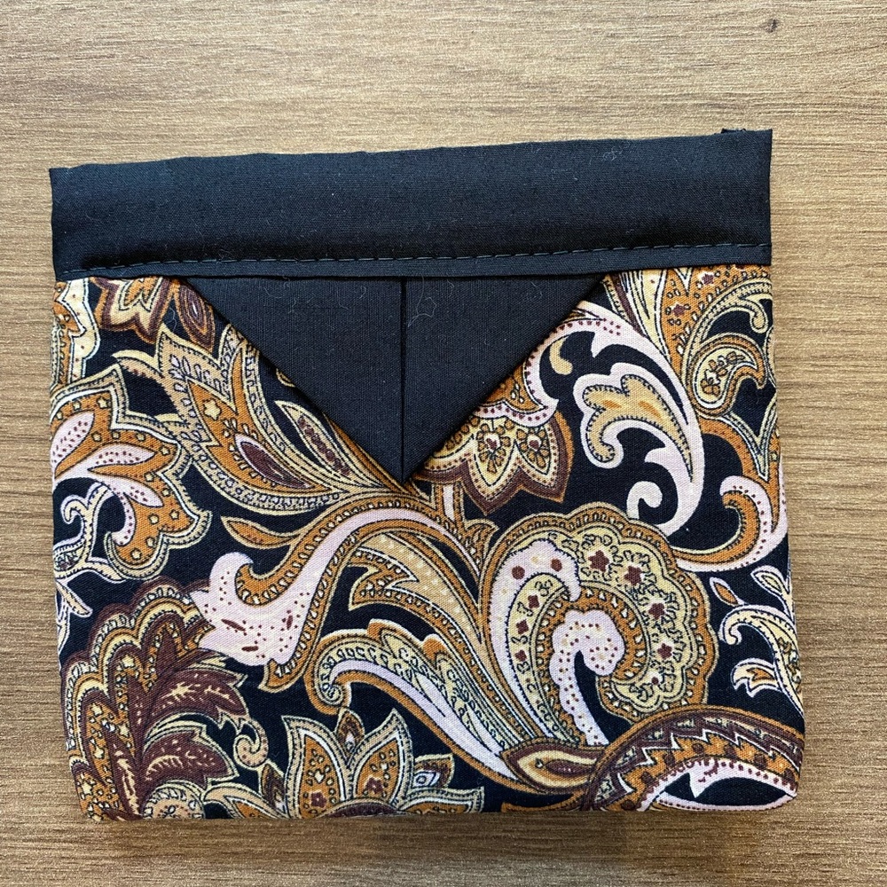 Fashion Paisley Print Snappy Bag, Black/Brown,Cream.